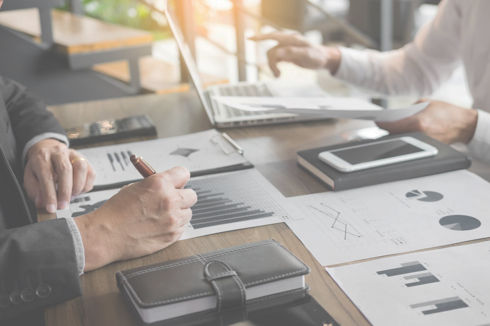 明德启智 · 文创未来